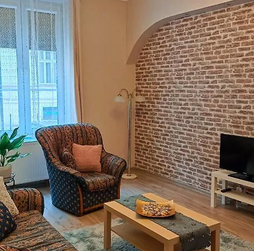 Apartament w kamienicy YOUR SPACE